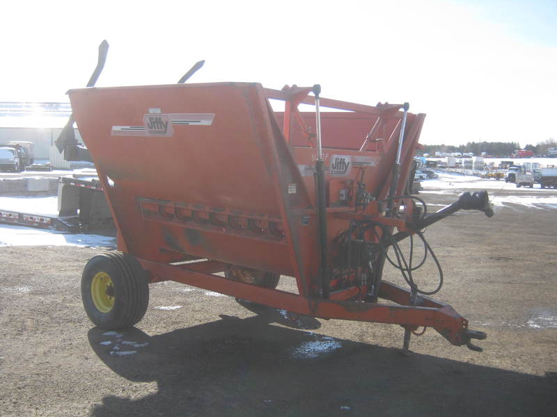 Hay Equipment  Jiffy 900 Bale Processor Photo